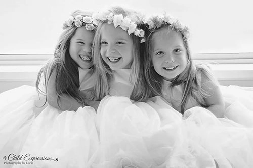 3 bé gái cùng trứng đẹp như thiên thần dưới ống kính của mẹ - 1