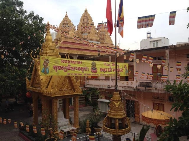 Chiêm ngưỡng kiến trúc chùa khmer đầu tiên tại sài thành - 1
