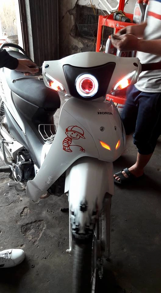 Độ đèn led gương cầu xenon cho con wave tàn - 3