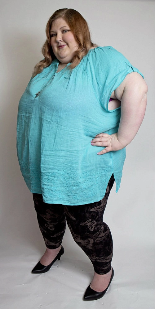 Hành trình cân nặng bất thường của cô gái béo phì - 1