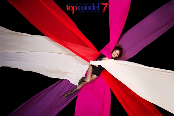 Thanh hằng mắng thí sinh next top model không biết điều - 8