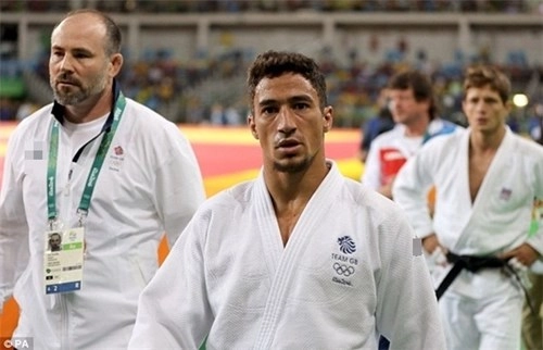 Tuyển thủ judo người anh ôm mặt khóc sau thất bại trong rio 2016 - 5