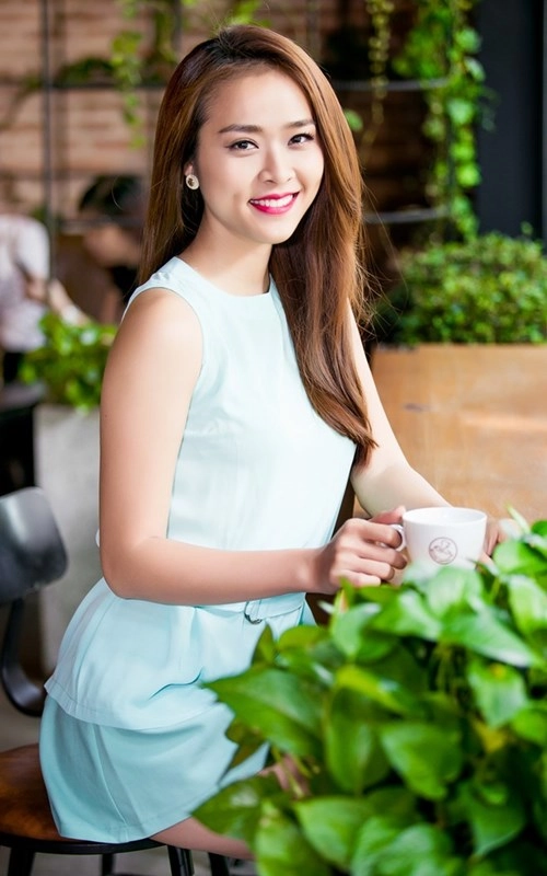 5 sao việt đẹp rạng rỡ bất ngờ sau ly hôn - 13