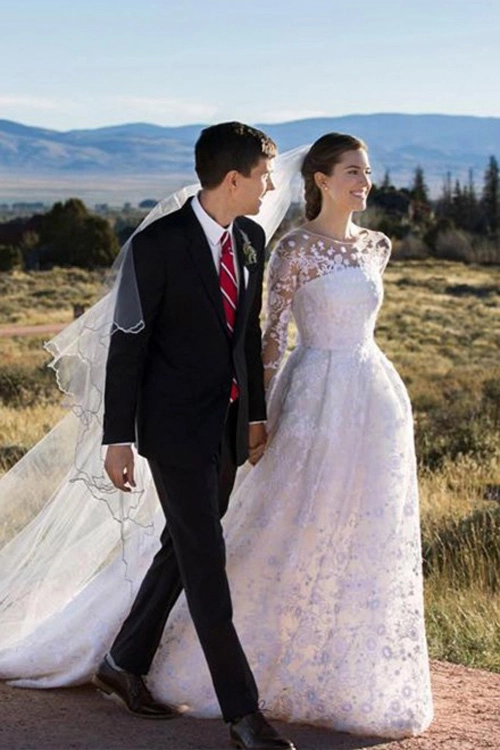 7 bộ váy cưới đẹp như ngôn tình của sao năm 2015 - 8