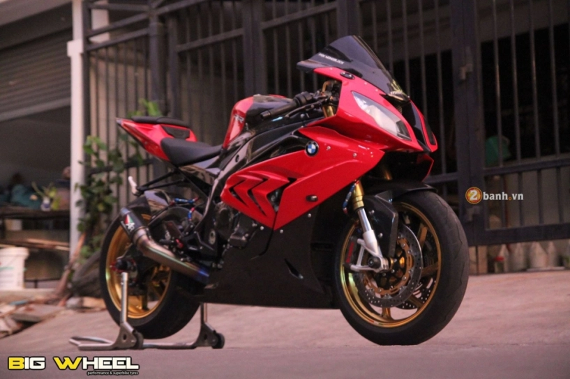 Bmw s1000rr 2016 đầy tinh tế trong bản độ đắt giá - 1