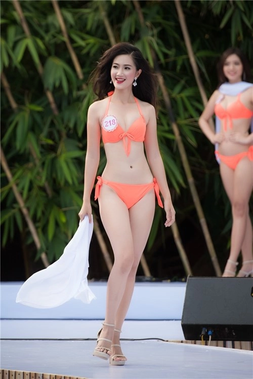 bỏng mắt với hình thể của thí sinh hoa hậu việt nam 2016 - 17