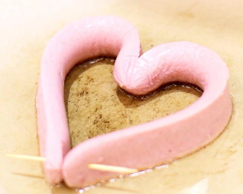 Bữa sáng lãng mạn với trái tim trứng cho valentine - 4