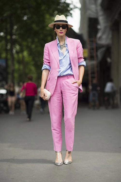 Cách mặc màu hồng đẹp mà không sến cho nữ công sở - 8