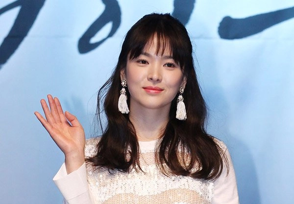 Để tóc mái thưa đẹp như song hye kyo - 4