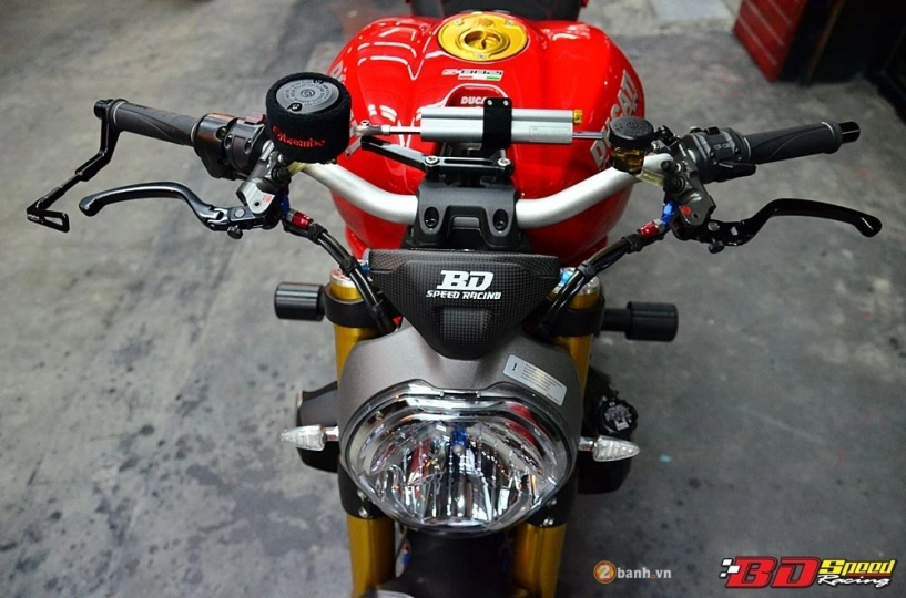 Ducati monster 1200s mượt mà với dàn đồ chơi hàng hiệu - 2