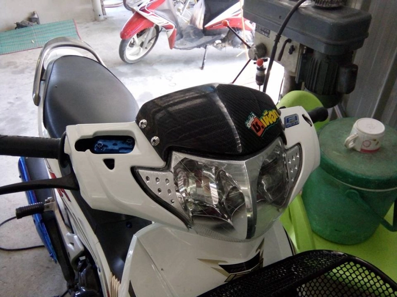 Honda future 125 phiên bản bạch mã hoàng tử - 1