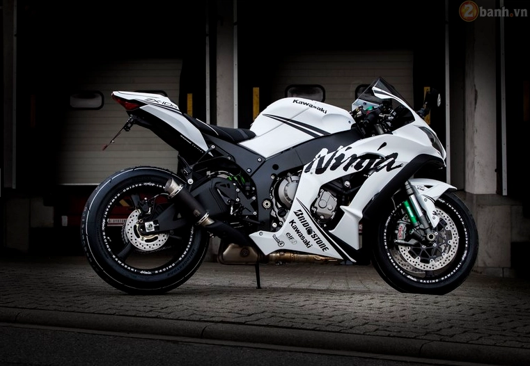 Kawasaki ninja zx-10r 2016 đầy phong cách trong bản độ white matt - 6
