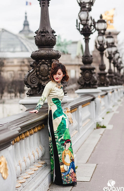 Nao lòng ngắm áo dài việt tha thướt trên đường phố paris - 12