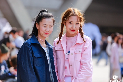 Ngắm street style của những thiên thần nhỏ tại seoul fw - 10