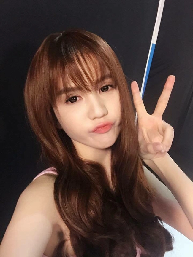 Ngọc trinh xinh lung linh với tóc mái thưa - 3