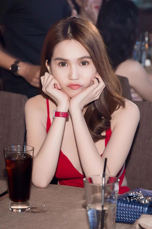 Ngọc trinh xinh lung linh với tóc mái thưa - 4