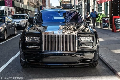 Rolls-royce phantom tượng đài của kỷ nguyên xe siêu sang trên thế giới - 3