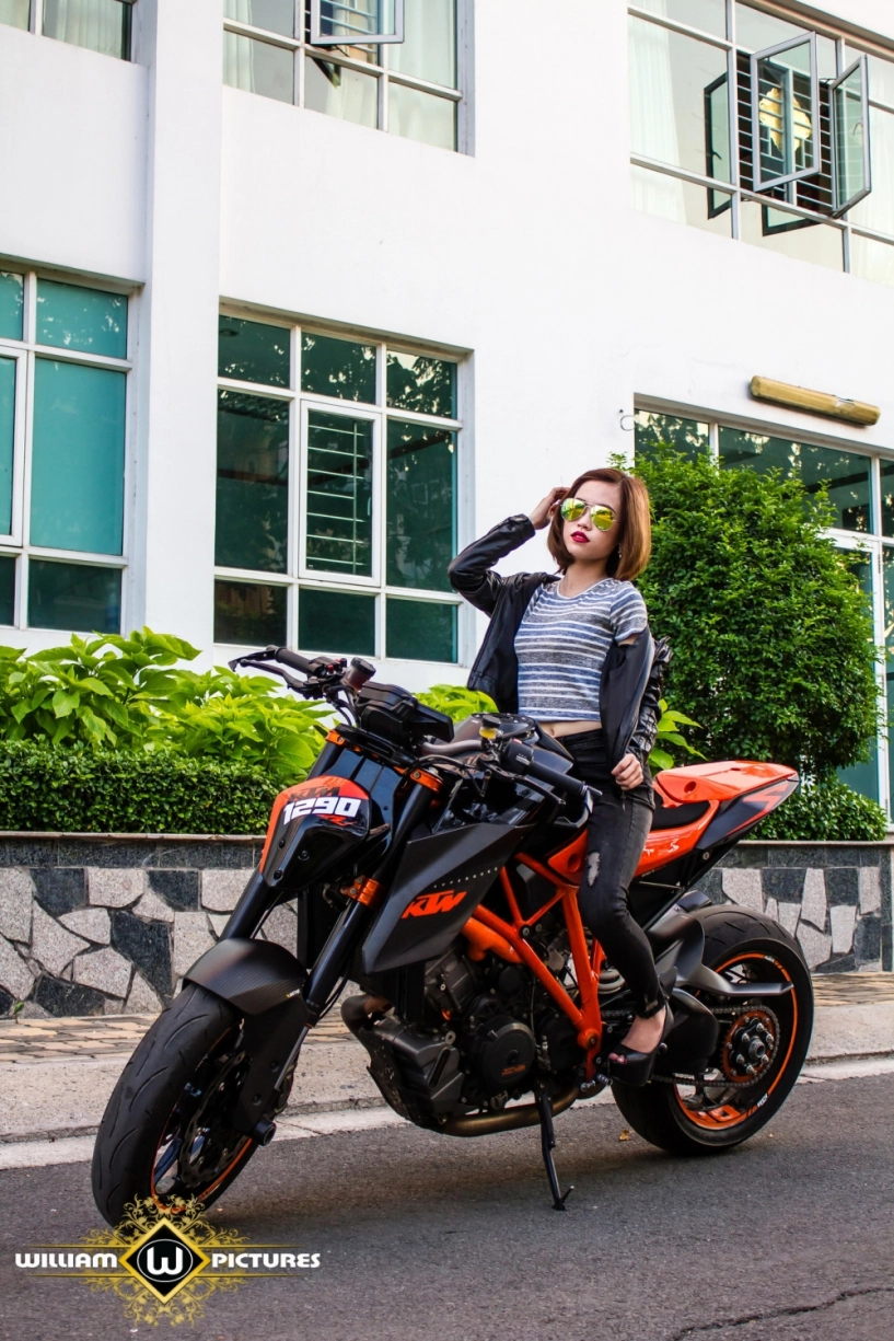 Song mã ktm 1290 super duke r tuyệt đẹp trong bộ ảnh thiên thần và ác quỷ tại việt nam - 18