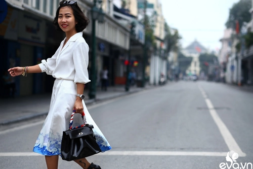 Street style tuần màu xám đang làm chị em say như điếu đổ - 8