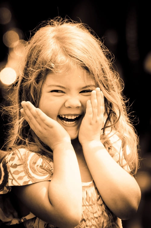 tan chảy với những em bé có nụ cười đẹp nhất thế giới - 11