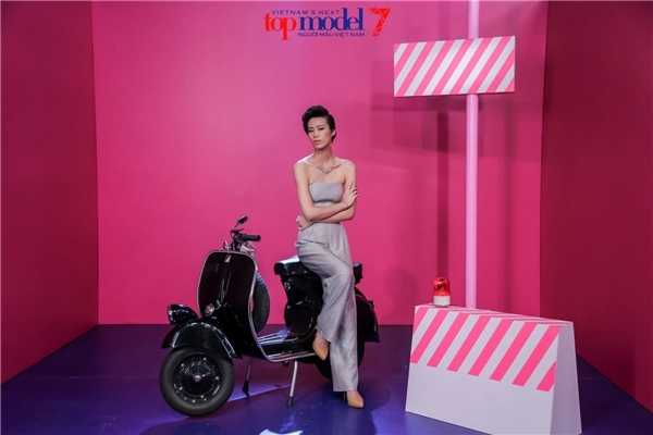 Thí sinh next top model đọ sắc với thanh hằng khi làm cô dâu - 9