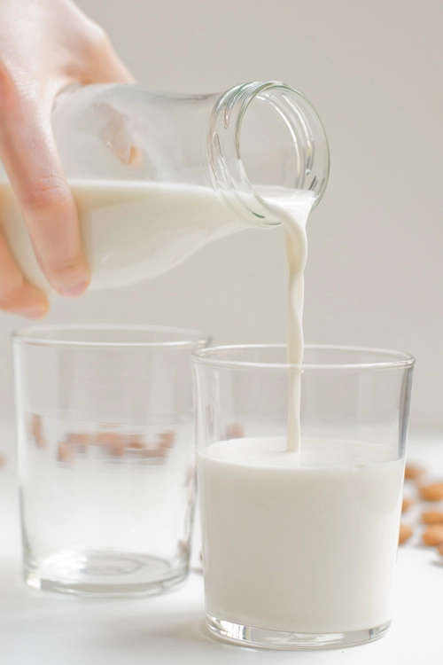 Tự làm sữa hạnh nhân uống mùa hè - 6