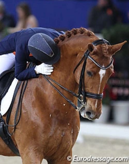 Vận động viên đoạt huy chương vàng đã rút khỏi olympic để cứu chú ngựa - 7