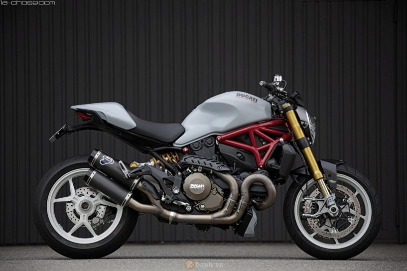Ducati monster 1200s trắng chất qua góc ảnh chuyên nghiệp - 5
