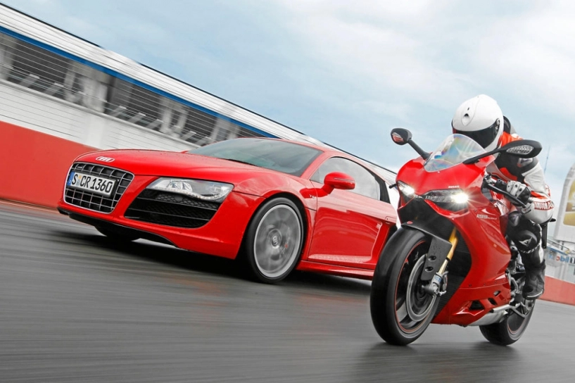 Ducati việt nam đem dàn xe pkl mới ra mắt các tín đồ tại hà nội - 1