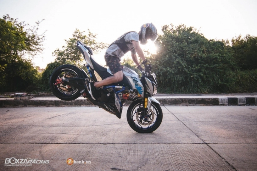 Kawasaki z250 đầy chất chơi trong phiên bản stunt bike - 14