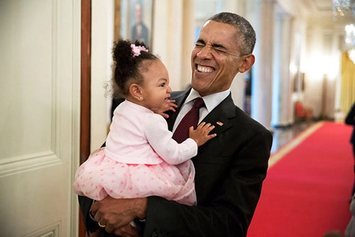 Những hình ảnh chứng minh tình yêu trẻ của tổng thống obama - 4