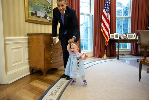 Những hình ảnh chứng minh tình yêu trẻ của tổng thống obama - 17