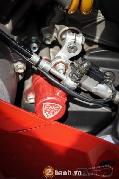 Sự hấp dẫn đến từ bản độ tiền tỷ của chiếc ducati 1199 panigale s - 11