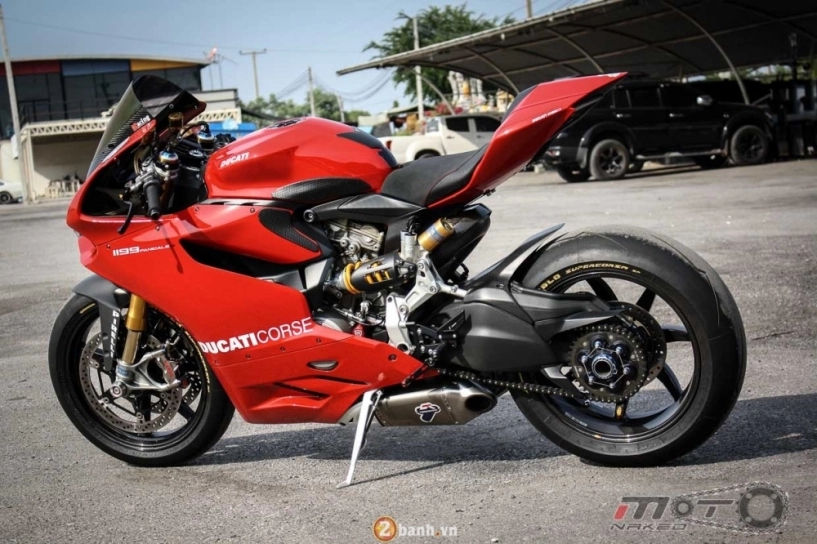 Sự hấp dẫn đến từ bản độ tiền tỷ của chiếc ducati 1199 panigale s - 18