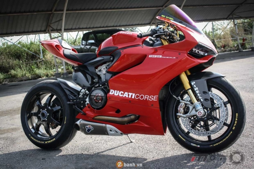 Sự hấp dẫn đến từ bản độ tiền tỷ của chiếc ducati 1199 panigale s - 1