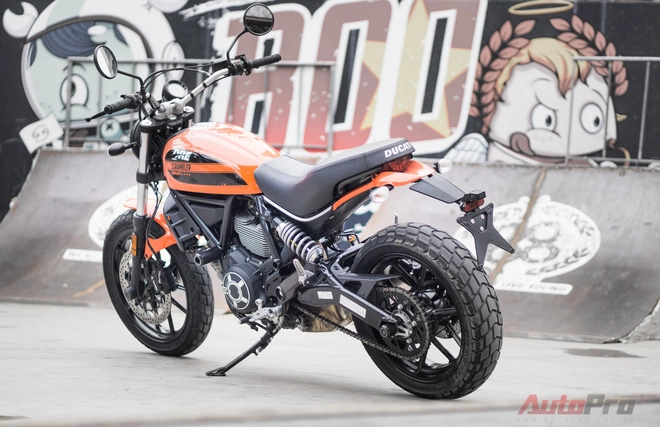 Trên yên cảm nhận ducati scrambler sixty2 - chiếc xe thành thị hoàn hảo - 3