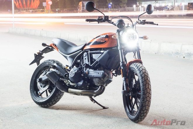 Trên yên cảm nhận ducati scrambler sixty2 - chiếc xe thành thị hoàn hảo - 4