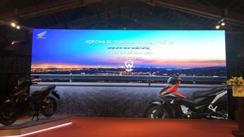 tường thuật trực tiếp sự kiện ra mắt chính thức honda winner 150 giá cả và chạy thử xe - 10