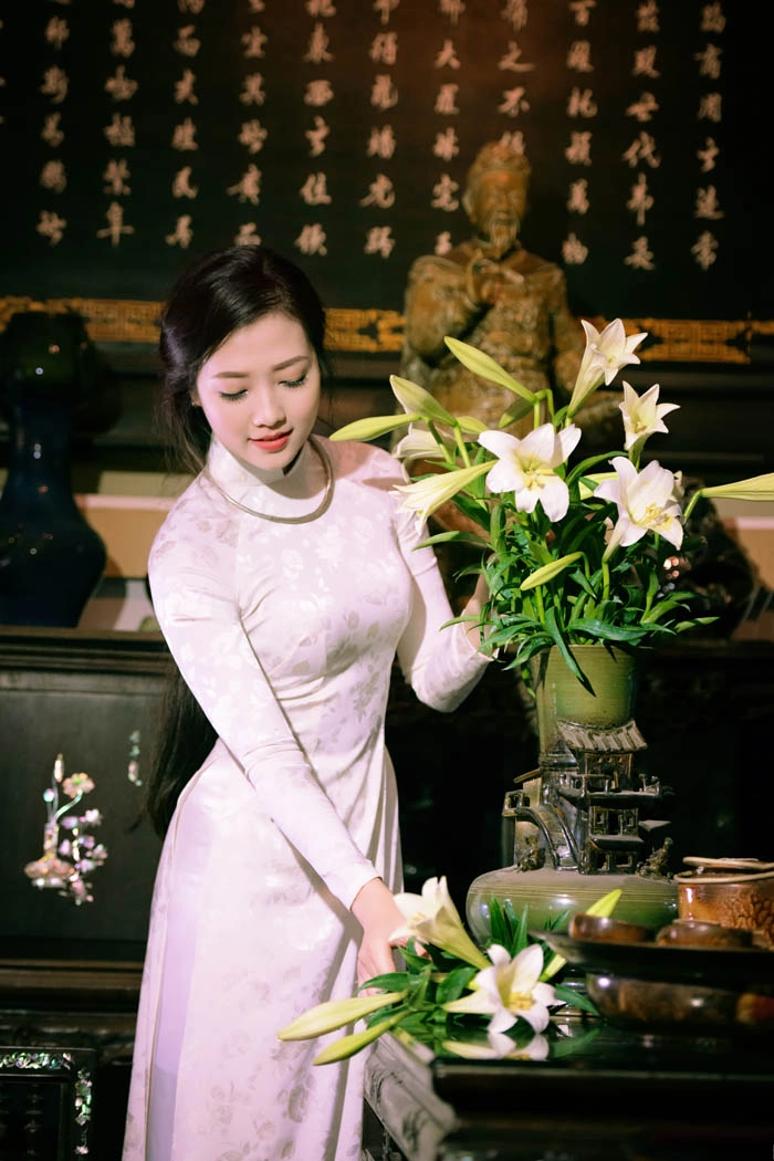 Cô gái này khiến hình tượng nữ cán bộ ngân hàng thay đổi 100 - 3