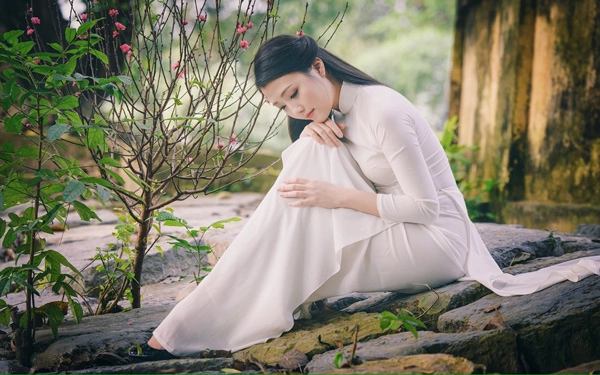 Cô gái này khiến hình tượng nữ cán bộ ngân hàng thay đổi 100 - 19