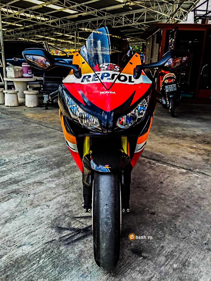 Honda cbr1000rr repsol độ cực chất của superbike - 2