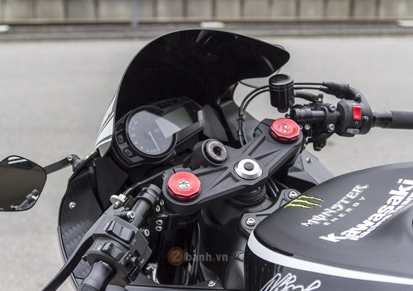 Kawasaki ninja zx-6r siêu ngầu trong bản độ black ultra - 9