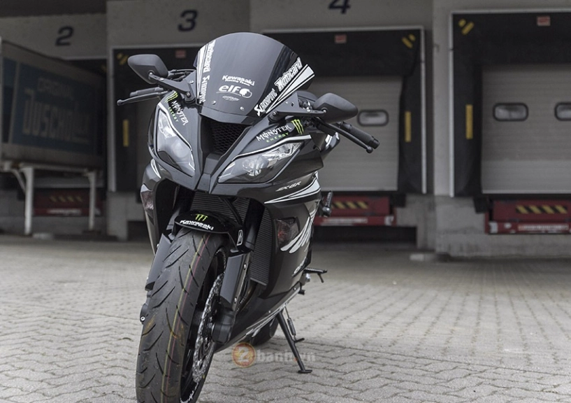 Kawasaki ninja zx-6r siêu ngầu trong bản độ black ultra - 16