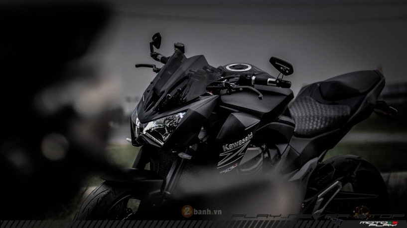 Kawasaki z800 độ cực chất với phiên bản màu đen huyền bí - 5
