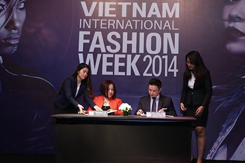 Việt nam lần đầu tổ chức fashion week quy mô quốc tế - 1