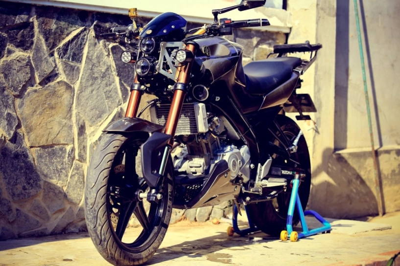 Yamaha fz150i độ đầy phong cách của biker vĩnh long - 1