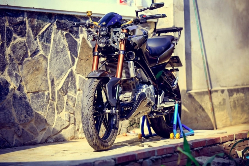 Yamaha fz150i độ đầy phong cách của biker vĩnh long - 5