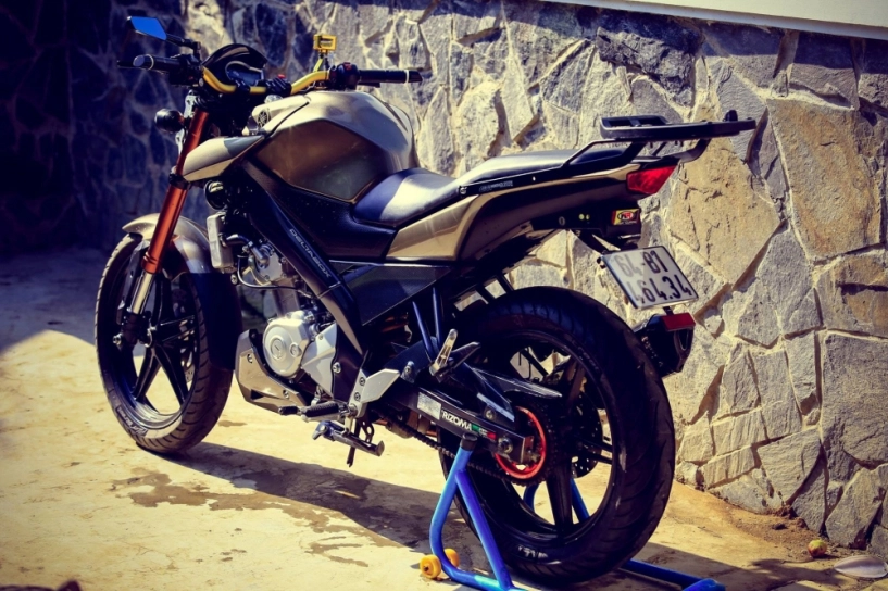 Yamaha fz150i độ đầy phong cách của biker vĩnh long - 6