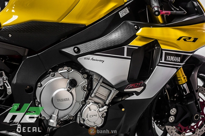 Yamaha r1 lột xác theo phiên bản kỷ niệm 60 năm yamaha - 6