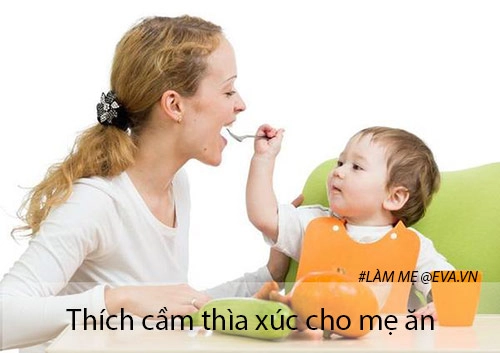 10 hành động nhỏ nhưng là dấu hiệu chứng tỏ bé sơ sinh cực yêu mẹ - 6